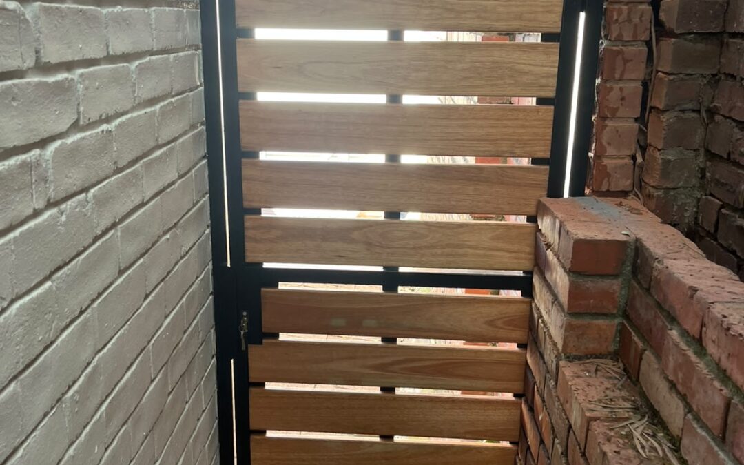 Wood and Steel Pedestrian Gate – Newlands