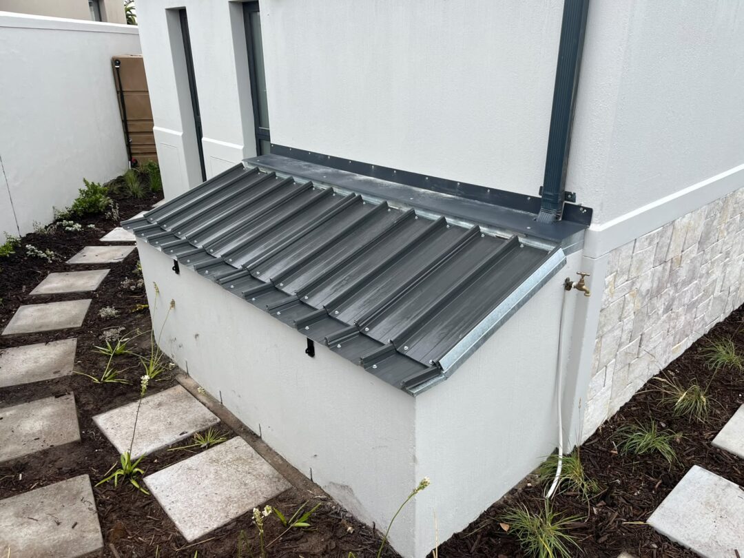 Custom Metal Pool Pump Cover – Melkbosstrand