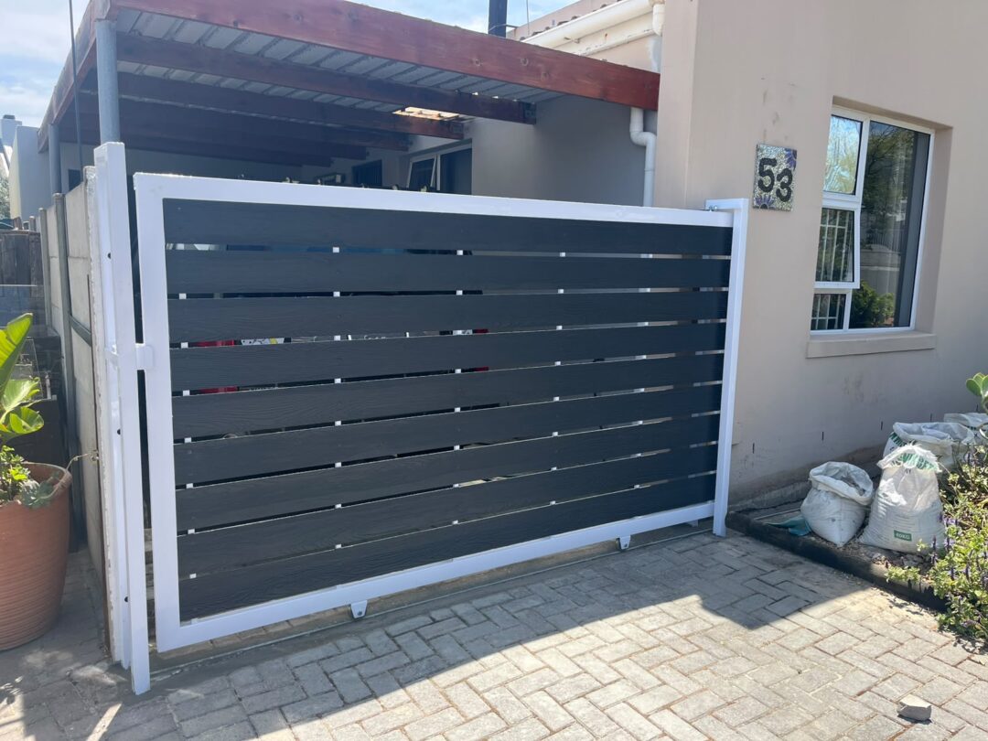 Sliding Driveway Gate – Melkbosstrand