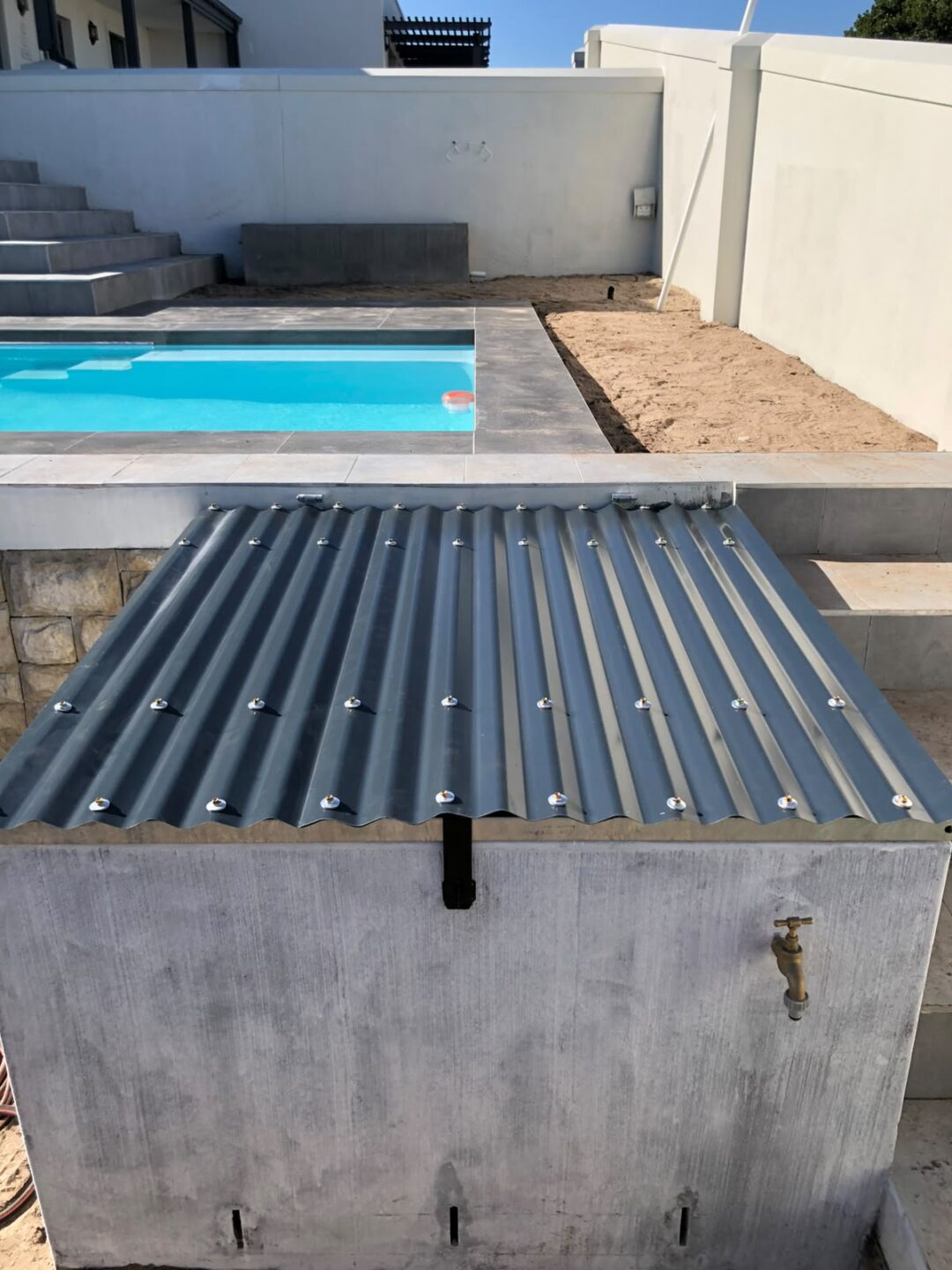 Corrugated Metal Pool Pump Cover – Melkbosstrand