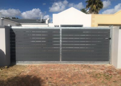 Sliding Steel Driveway Gate – Parklands