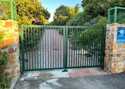 Steel Swing Driveway Gate – Melkbosstrand